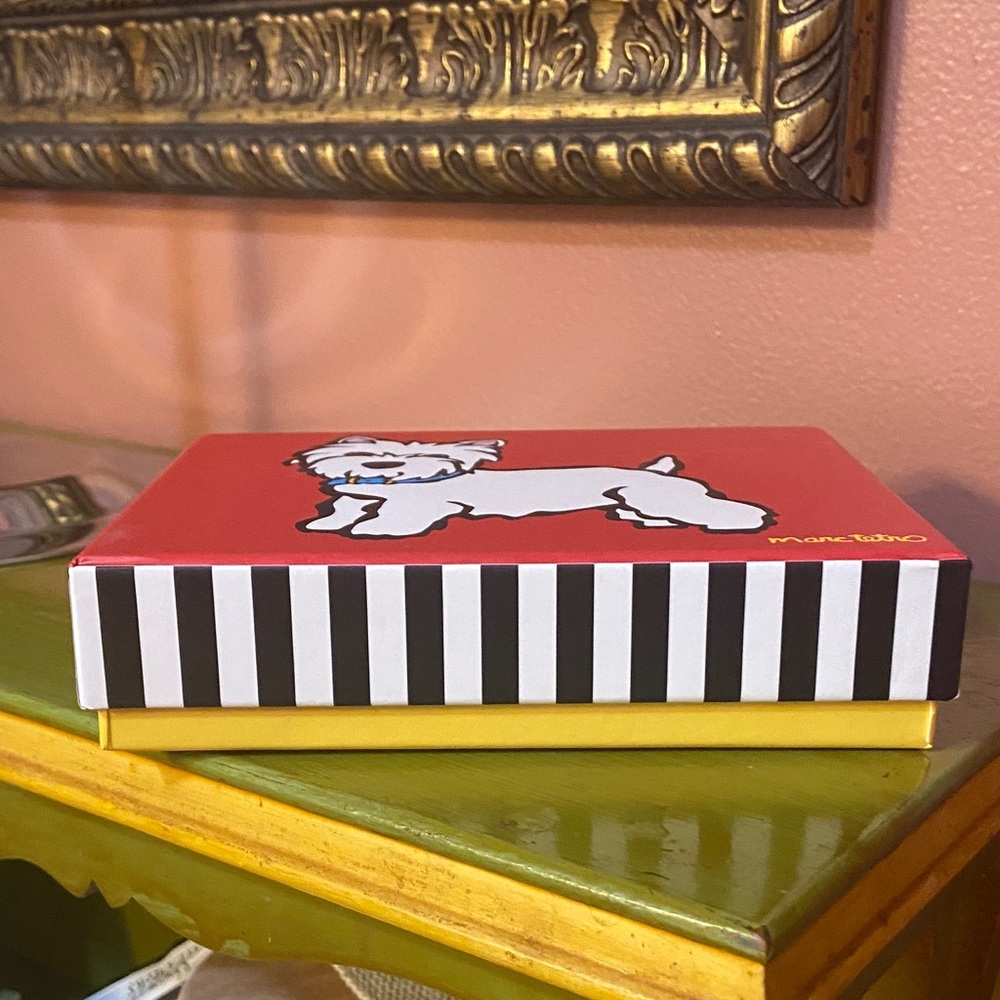 Marc Tetro NWT Red Westie Dog Print Wallet Small Zip Around Wallet 4.5x3.5 w/box - Picture 6 of 6